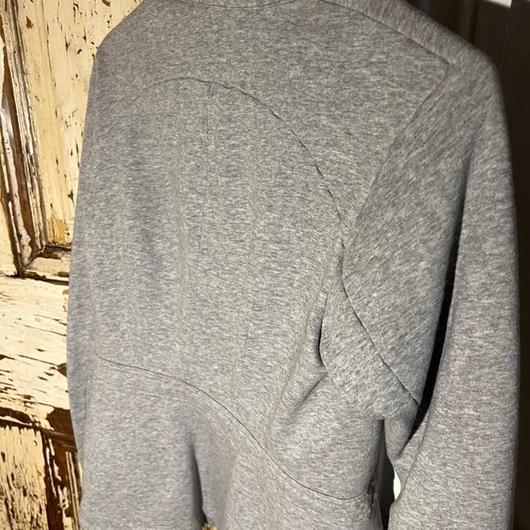 LULULEMON &go take-off fleece size 4 - Picture 5 of 9